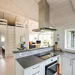 Three-bedroom In 別荘 Knebel