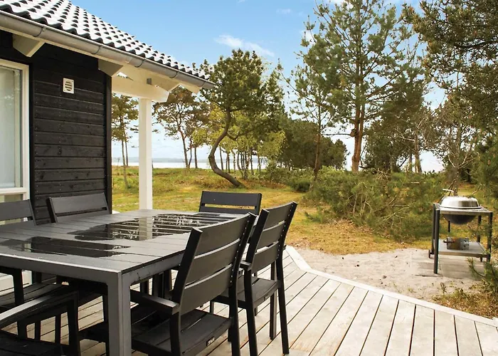 Holiday home Three-bedroom In *